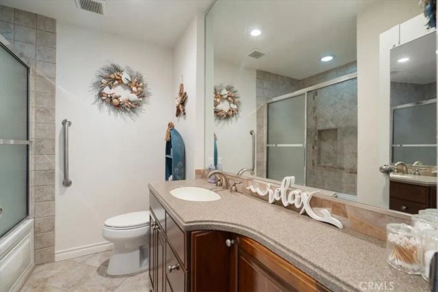 1202 N Pacific Street 204A, Oceanside, CA 92054