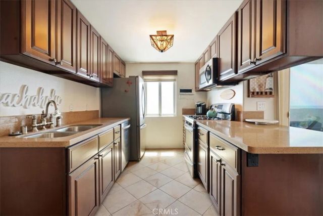 1202 N Pacific Street 204A, Oceanside, CA 92054