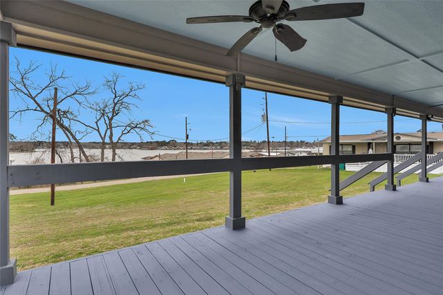 13066 Enchanted Vista, Willis, TX 77318