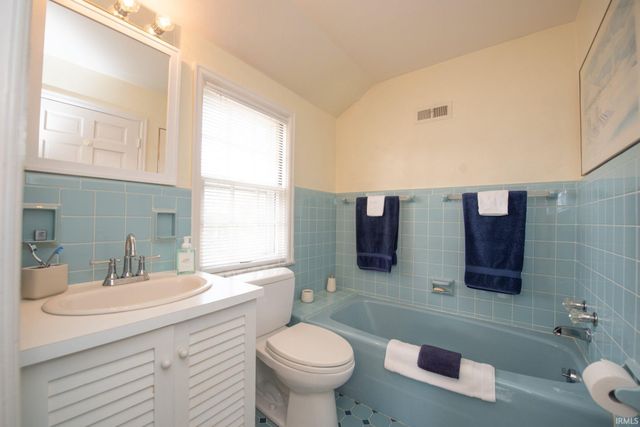 1200 N Grant Street, West Lafayette, IN 47906