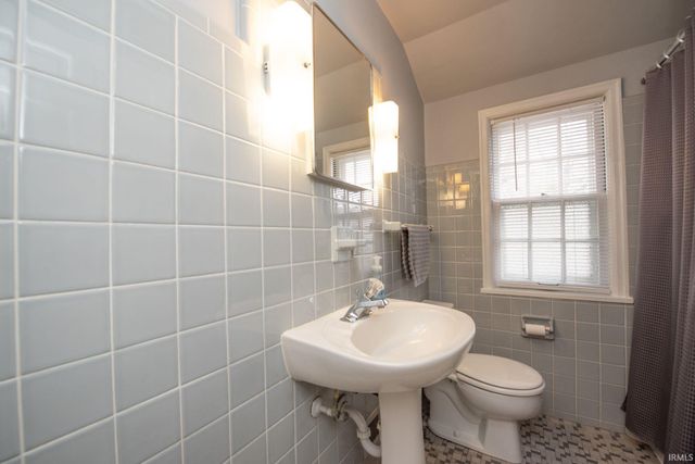 1200 N Grant Street, West Lafayette, IN 47906