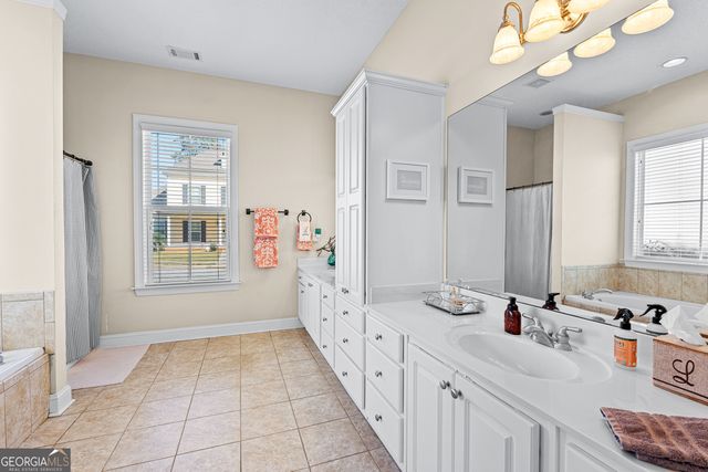 125 Rabbits Run, Fayetteville, GA 30214