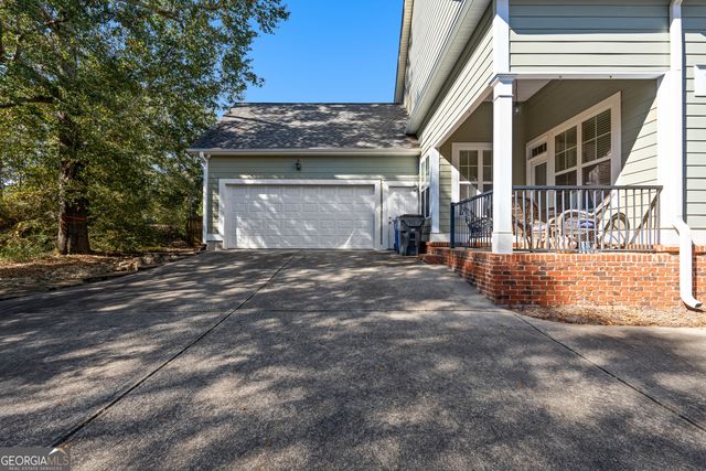 125 Rabbits Run, Fayetteville, GA 30214