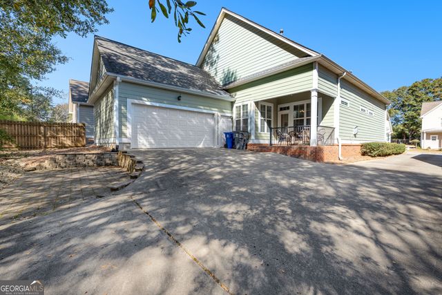 125 Rabbits Run, Fayetteville, GA 30214