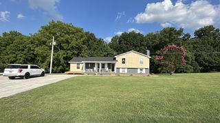 286 S Ray Rd, Portland, TN 37148