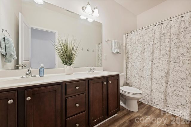 9363 Leyton Drive, Harrisburg, NC 28075