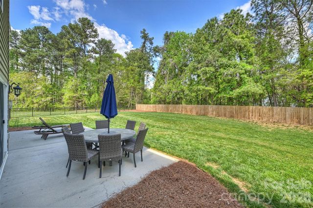 9363 Leyton Drive, Harrisburg, NC 28075