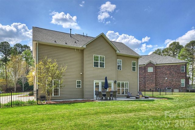 9363 Leyton Drive, Harrisburg, NC 28075