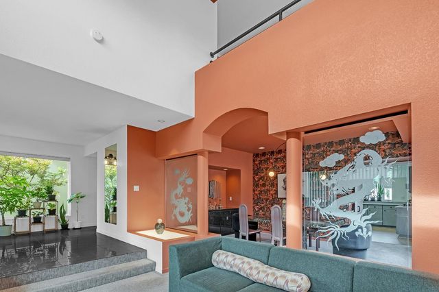 6301 Faustino Way, Sacramento, CA 95831