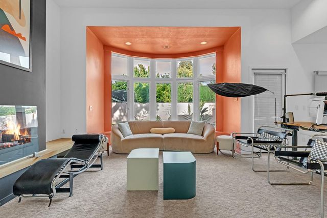 6301 Faustino Way, Sacramento, CA 95831