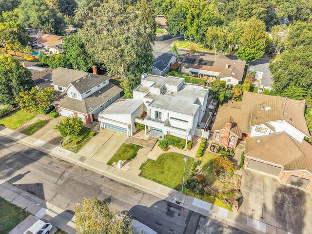 6301 Faustino Way, Sacramento, CA 95831