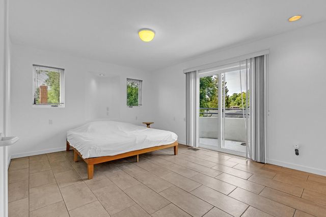 6301 Faustino Way, Sacramento, CA 95831