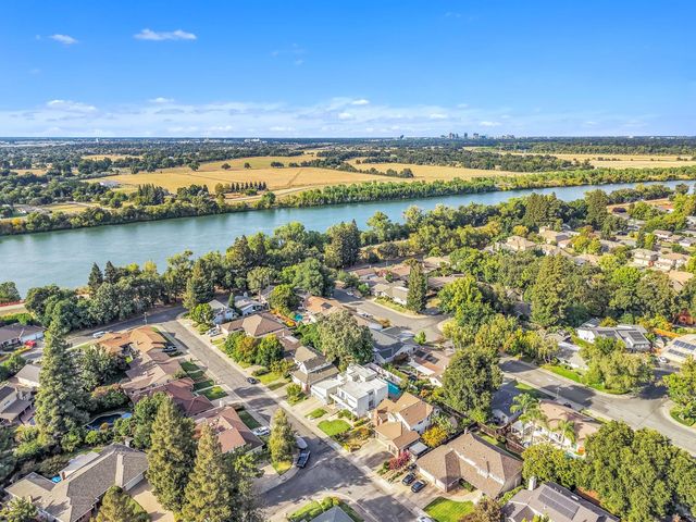 6301 Faustino Way, Sacramento, CA 95831