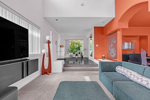 6301 Faustino Way, Sacramento, CA 95831