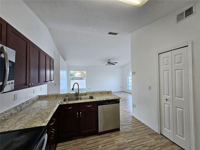 430 SOUTHERN CHARM DRIVE, Orlando, FL 32807