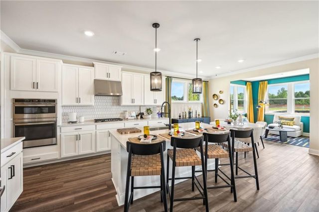 445 Kennington Walk, Loganville, GA 30052