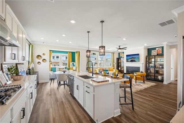 445 Kennington Walk, Loganville, GA 30052