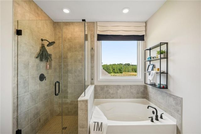 445 Kennington Walk, Loganville, GA 30052