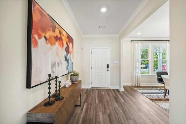 445 Kennington Walk, Loganville, GA 30052