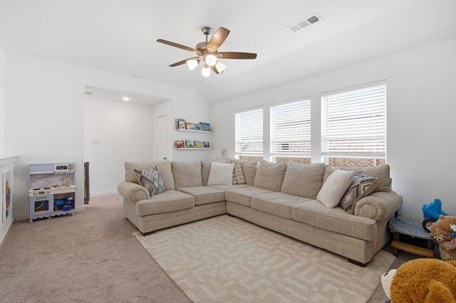 3529 Tulip Drive, Aubrey, TX 76227