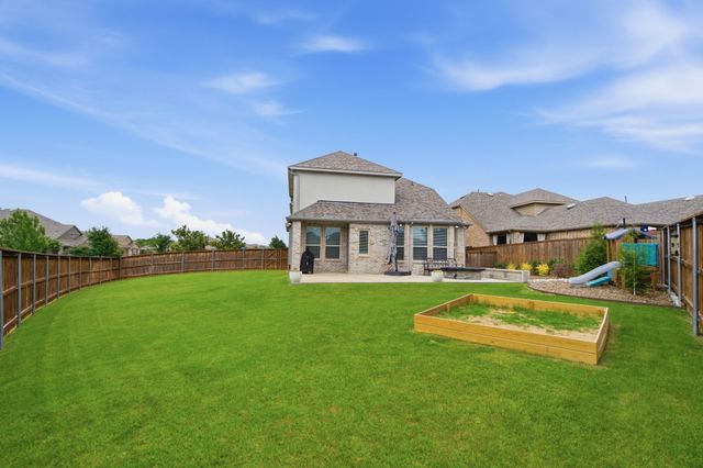 3529 Tulip Drive, Aubrey, TX 76227