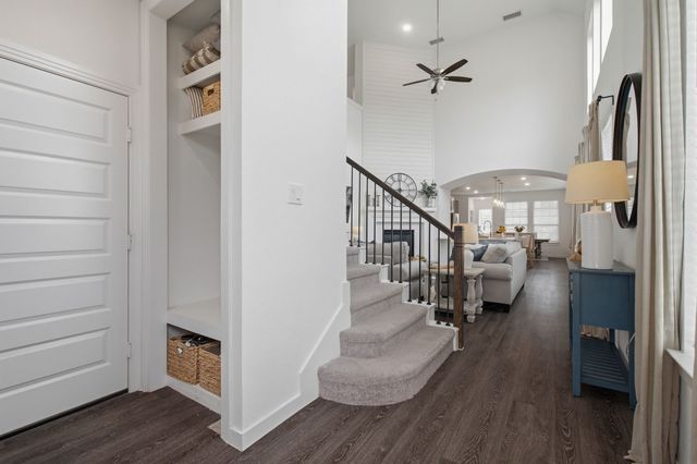 3529 Tulip Drive, Aubrey, TX 76227