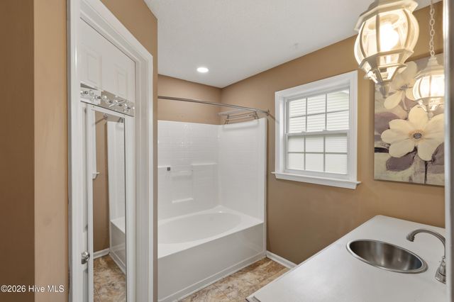 4952 Montserrat Drive, Boiling Spring Lakes, NC 28461