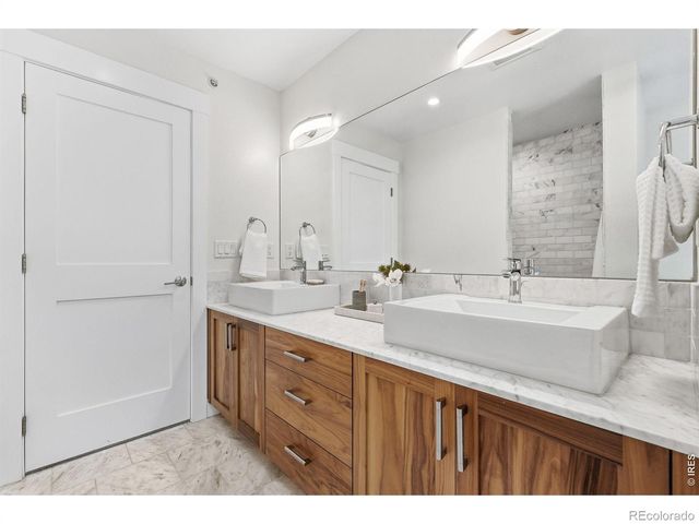 2056 Walnut Street B, Boulder, CO 80302