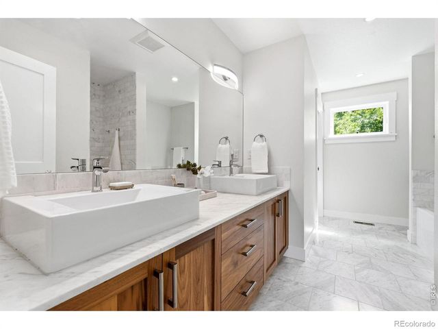 2056 Walnut Street B, Boulder, CO 80302