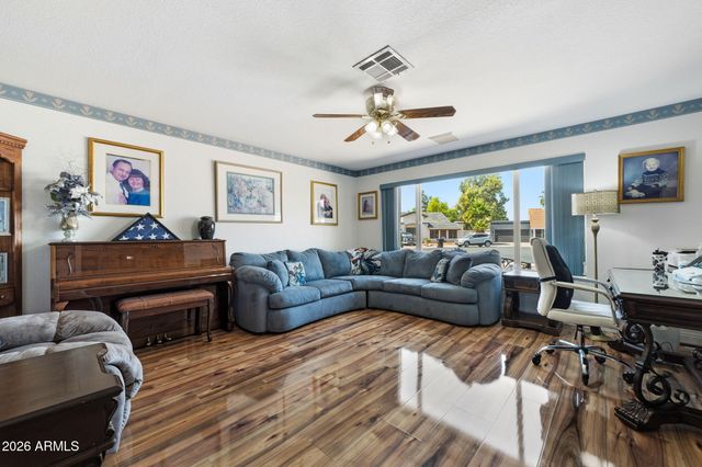 4045 S TAYLOR Drive, Tempe, AZ 85282