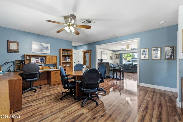 4045 S TAYLOR Drive, Tempe, AZ 85282