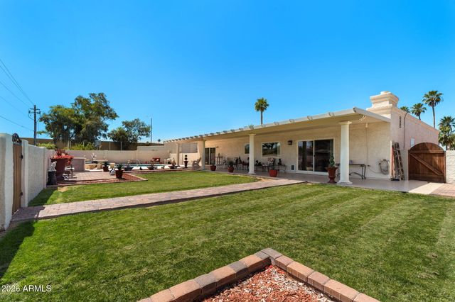 4045 S TAYLOR Drive, Tempe, AZ 85282