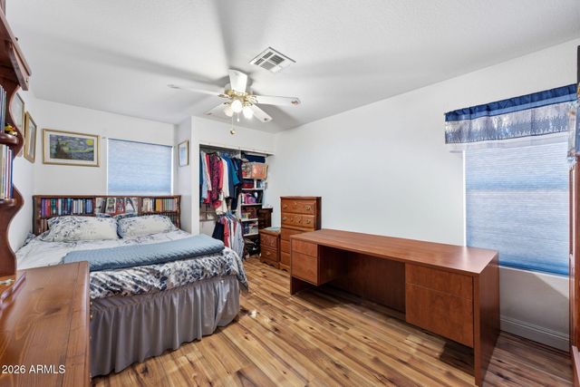 4045 S TAYLOR Drive, Tempe, AZ 85282