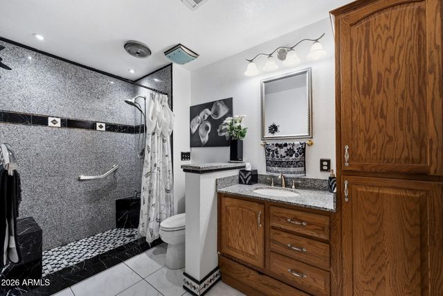 4045 S TAYLOR Drive, Tempe, AZ 85282
