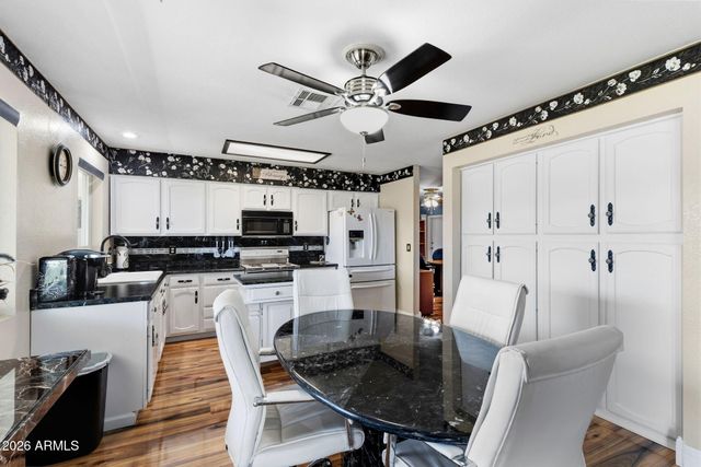 4045 S TAYLOR Drive, Tempe, AZ 85282