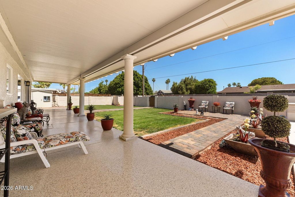 4045 S TAYLOR Drive, Tempe, AZ 85282 — photo 4