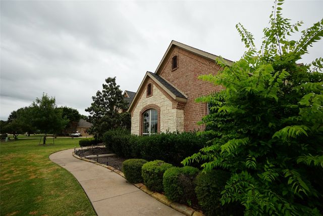 3220 Baylor Boulevard, Midlothian, TX 76065