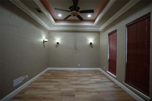 3220 Baylor Boulevard, Midlothian, TX 76065