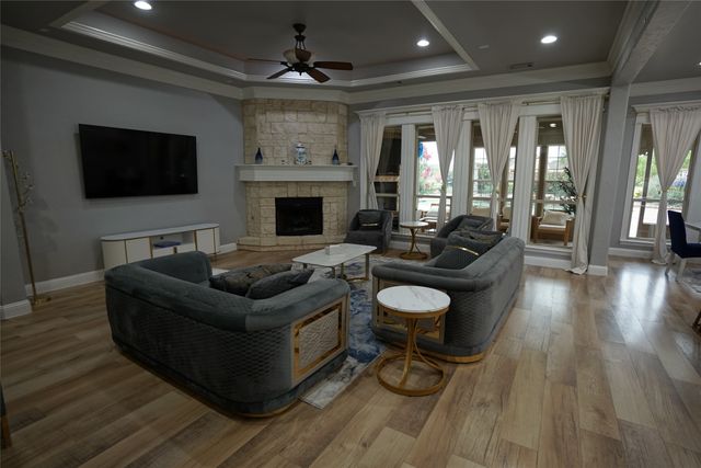 3220 Baylor Boulevard, Midlothian, TX 76065