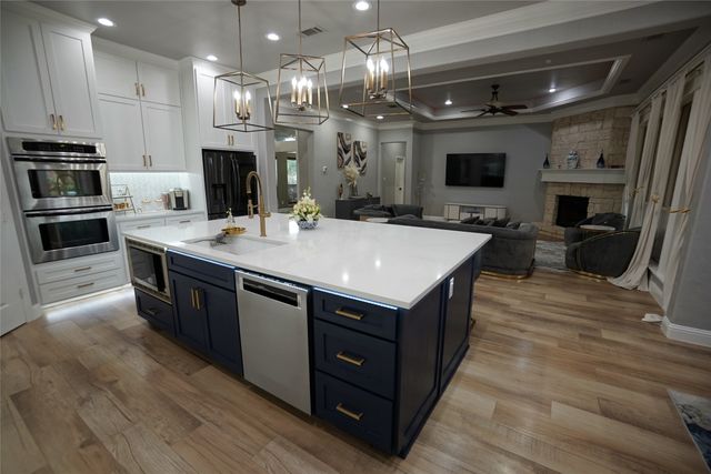 3220 Baylor Boulevard, Midlothian, TX 76065