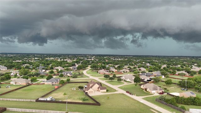 3220 Baylor Boulevard, Midlothian, TX 76065