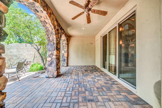 7240 E AURORA Drive, Scottsdale, AZ 85266