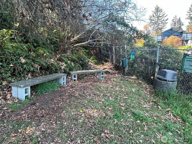 7608 Elm Court SE, Lacey, WA 98503