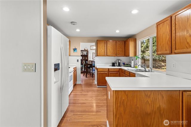 7608 Elm Court SE, Lacey, WA 98503