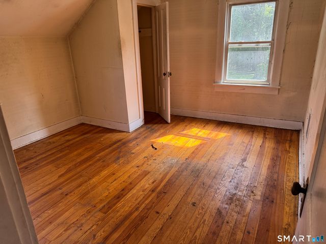 829 Racebrook Road, Orange, CT 06477