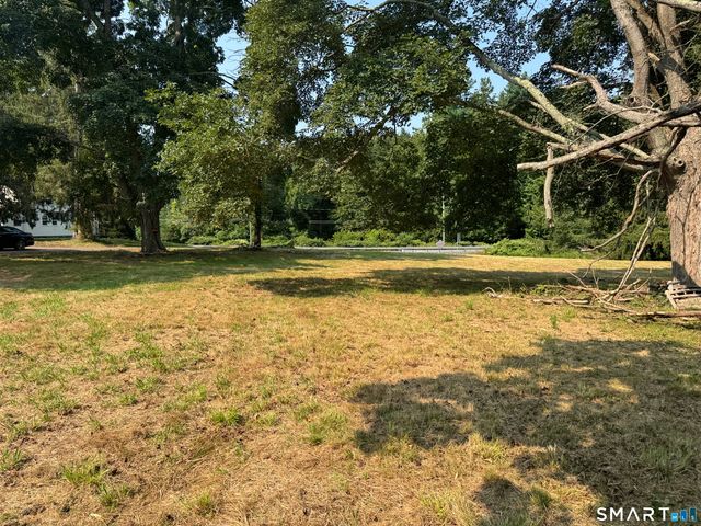 829 Racebrook Road, Orange, CT 06477