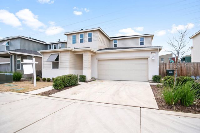 2455 Explorador Dr, Merced, CA 95340
