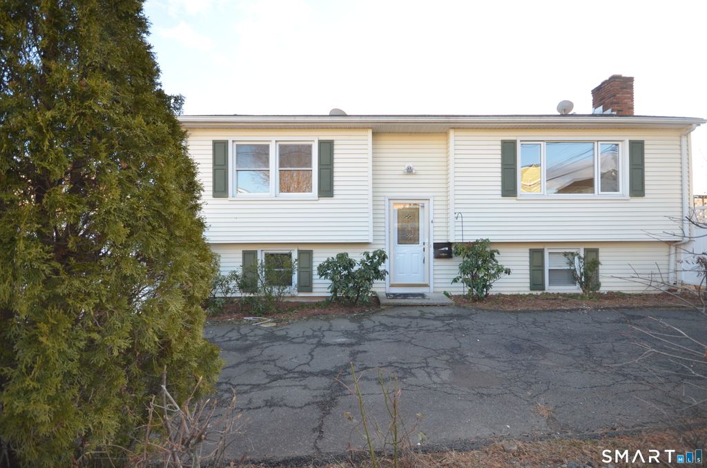 4 Austin Avenue, Stamford, CT 06905