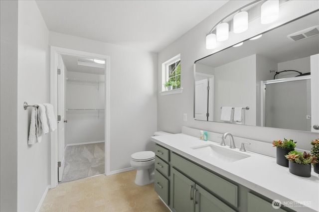 6537 Compton Boulevard SE, Lacey, WA 98513