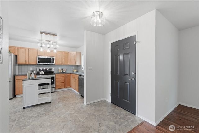 6537 Compton Boulevard SE, Lacey, WA 98513